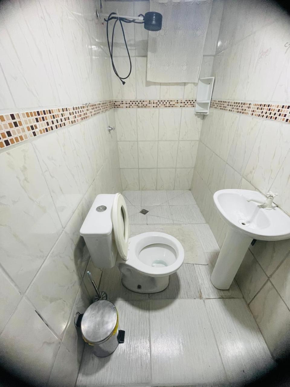 Casa Fundos Eco City 03 Simples E Confortavel Com 2 Quartos E Garagem Curitiba Eksteriør billede